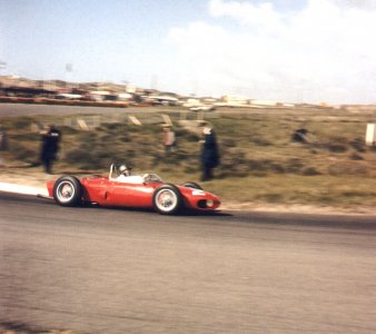 image 1961-zandvoort-richie-ginther-ferrari-156-2-jpg